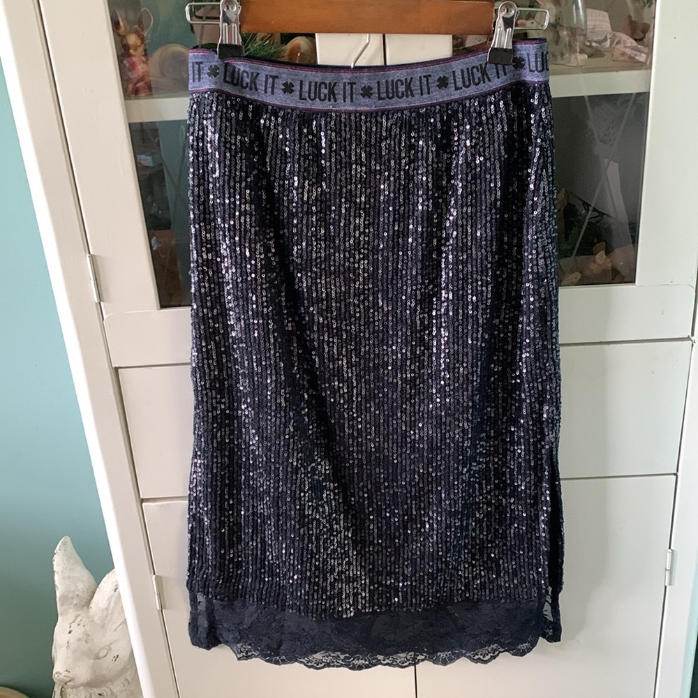 Lucky Brand sz XS Navy Sequin Skirt lace trim like new! - Picture 3 of 6